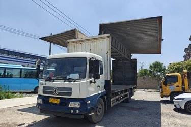 二手东风商用车 天锦中卡 160马力 4X2 7.7米厢式载货车(DF6S650)(国五) 单桥 东风二手载货车 黄牌图片