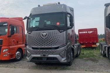 二手福田 欧曼银河 穿越版 660马力 6X4 AMT自动档牵引车(国六) 双驱 康明斯二手牵引车 黄牌图片
