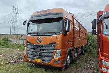 二手东风柳汽 乘龙H7重卡 350马力 8X4 9.4米仓栅式载货车(国五) 前四后八 玉柴二手载货车 黄牌图片