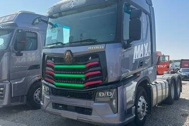二手中国重汽 HOWO Max重卡 510马力 6X4牵引车(国六) 双驱 潍柴二手牵引车 黄牌图片