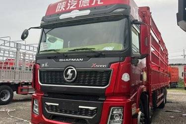 二手陕汽重卡 德龙X5000 经典版 460马力 8X4 9.5米AMT自动档仓栅式载货车(国六) 前四后八 潍柴二手载货车 黄牌图片