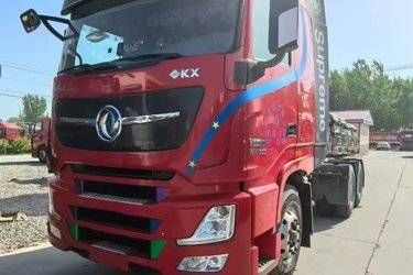 东风商用车 天龙旗舰KX 500马力 6X4 LNG牵引车(国六) 双驱 东风康明斯二手牵引车 黄牌