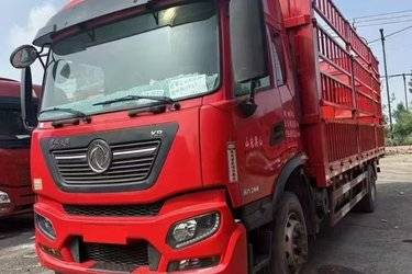 二手东风商用车 天锦KR 260马力 4X2 6.8米仓栅式载货车(国六) 单桥 东风康明斯二手载货车 黄牌图片