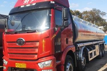 二手油罐车 湖北同威(专威牌) 一汽解放底盘图片