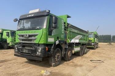 二手上汽红岩 杰狮重卡 430马力 8X4 6.5米自卸车(国五) 前四后八 上菲红二手自卸车 黄牌图片