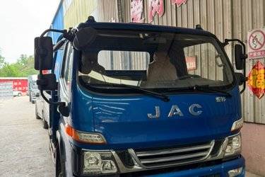 二手江淮 骏铃V6 156马力 4.235米单排栏板轻卡(国五) 单桥 安徽康明斯二手载货车 蓝牌图片