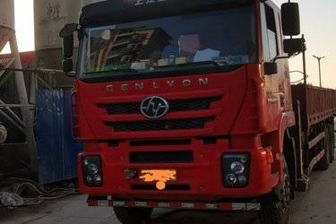 二手随车吊 上汽红岩 杰狮 290 8.4 8X2图片