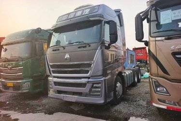 二手中国重汽 HOWO TH7重卡 510马力 6X4 AMT自动挡牵引车(国六) 双驱 曼二手牵引车 黄牌图片