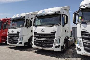 二手东风柳汽 乘龙H7重卡 460马力 4X2牵引车(国五) 单桥 潍柴二手牵引车 黄牌图片