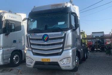 二手福田 欧曼EST 6系重卡 560马力 6X4 AMT自动挡牵引车(国五) 双驱 康明斯二手牵引车 黄牌图片