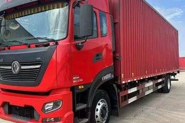 二手东风商用车 天锦KR PLUS 舒适版 290马力 4X2 9.8米厢式载货车(国六)(高顶双卧)(速比3.64)(国六) 单桥 东风康明斯二手载货车 黄牌图片