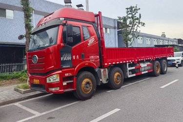 二手一汽解放 J6P重卡 重载型 460马力 8X4 9.5米栏板载货车(国五) 前四后八 一汽二手载货车 黄牌图片