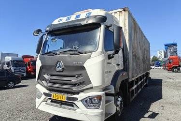 二手中国重汽 豪瀚N5G中卡 标载版 240马力 4X2 9.7米厢式载货车(国五) 单桥 曼二手载货车 黄牌图片