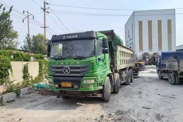 二手大运 N8C重卡 重载型 350马力 6X4 6米自卸车(国五) 后八轮 潍柴二手自卸车 黄牌图片