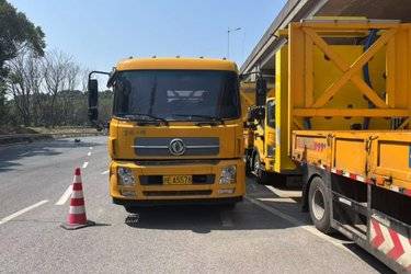 二手防撞缓冲车 东风柳汽乘龙 乘龙L3图片