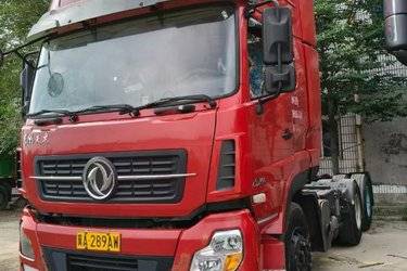 二手东风商用车 天龙重卡 启航版 450马力 6X4牵引车(国五) 双驱 雷诺二手牵引车 黄牌图片