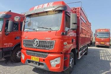 二手陕汽重卡 德龙L5000 轻量化版 245马力 4X2 6.8米仓栅式载货车(国六) 单桥 潍柴二手载货车 黄牌图片