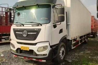 二手东风商用车 天锦KR 245马力 4X2 9.8米厢式载货车(国六) 单桥 东风康明斯二手载货车 黄牌图片