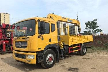 二手随车吊 东风多利卡 多利卡D9 180 5.2 6X2图片
