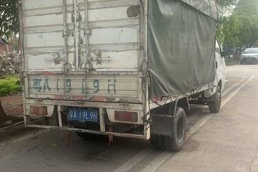 二手长安跨越者D5 标准版 2L 116马力 3.4米排半仓栅微卡(国六) 单桥 云内动力二手载货车 蓝牌图片