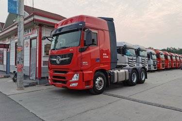二手东风商用车 天龙旗舰KX 600马力 6X4 AMT自动挡牵引车(国六) 双驱 东风康明斯二手牵引车 黄牌图片
