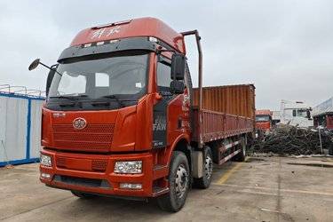 二手一汽解放 J6L中卡 复合型 240马力 6X2 9.7米栏板载货车(国五) 前四后四 锡柴二手载货车 黄牌图片