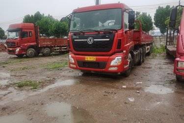 二手东风商用车 天龙重卡 启航版 450马力 6X4牵引车(国五) 双驱 雷诺二手牵引车 黄牌图片
