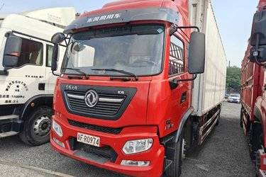 二手东风商用车 天锦KR 星辰版 225马力 4X2 9.8米厢式载货车(国六) 单桥 雷诺二手载货车 黄牌图片