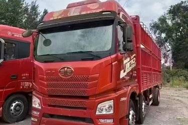 二手青岛解放 JH6重卡 290马力 6X2 7.7米栏板载货车(后桥435)(国五) 前四后四 锡柴二手载货车 黄牌