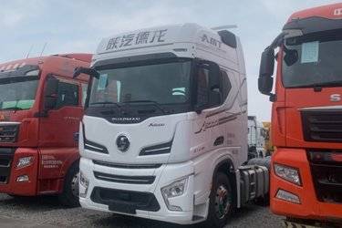 二手陕汽重卡 德龙X6000 复合经典版 610马力 6X4 牵引车(国六) 双驱 潍柴二手牵引车 黄牌图片