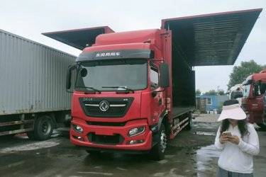 二手东风商用车 天锦KR重卡 舒适版 260马力 4X2 9.8米翼开启厢式载货车(东风)(高顶)(国六) 单桥 东风康明斯二手载货车 黄牌图片