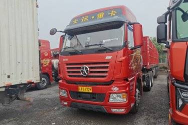 二手大运 N9H重卡 480马力 6X4 LNG牵引车(国六) 双驱 潍柴二手牵引车 黄牌图片