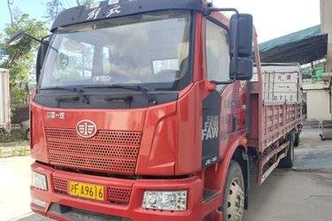 二手一汽解放 J6L中卡 180马力 4X2 6.8米栏板载货车(国五) 单桥 大柴二手载货车 黄牌图片