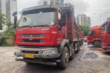 二手卡车东风柳汽 乘龙M3 280马力 8X4 6.8米自卸车(国四) 前四后八 东风二手自卸车 黄牌