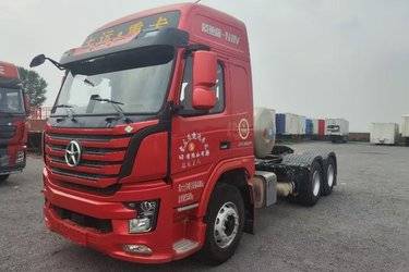 二手大运 N8V重卡 460马力 6X4 LNG牵引车(国六) 双驱 潍柴二手牵引车 黄牌图片