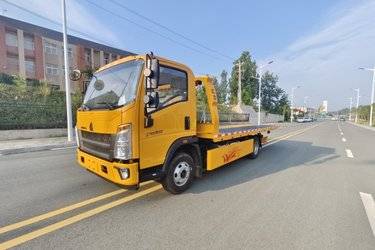 二手清障车 重汽HOWO轻卡 悍将 155 6 4X2图片