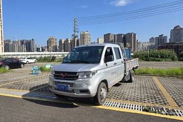 二手五菱 荣光新卡 舒适型 2.0L 117马力 CNG 2.6米双排栏板微卡(国六) 单桥 五菱柳机二手载货车 蓝牌图片