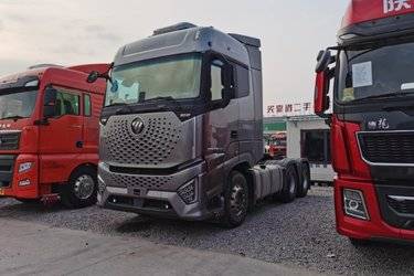 二手福田 欧曼银河 基本型 580马力 6X4 AMT自动挡牵引车(国六)(带缓速器)(国六) 双驱 福田康明斯二手牵引车 黄牌图片