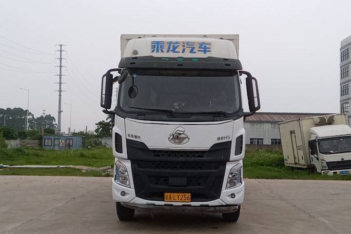 二手东风柳汽乘龙 270马力 载货车