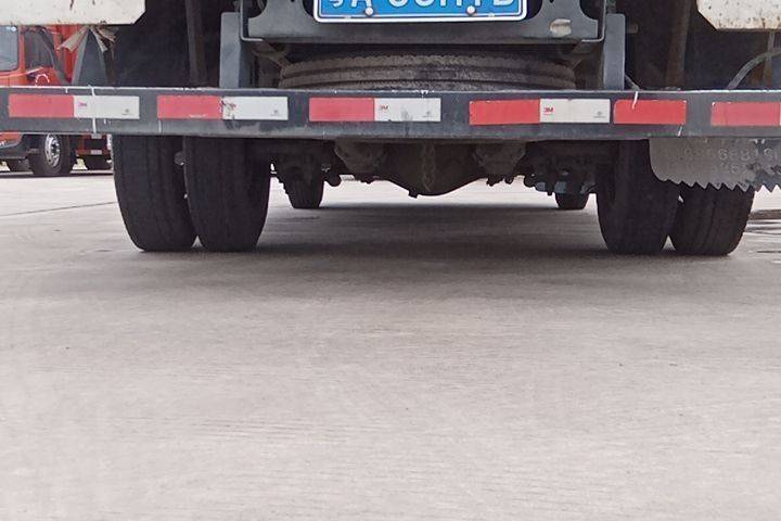 二手东风福瑞卡(全新) 130马力 载货车