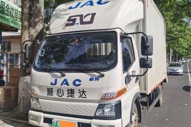 二手江淮 帅铃EV5 4.5T 4.15米单排纯电动厢式轻卡  二手电动卡车电动载货车图片