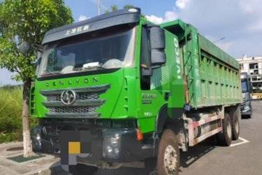 二手上汽红岩 杰狮C500重卡 450马力 6X4 6.8米自卸车(国五) 后八轮 上菲红二手自卸车 黄牌
