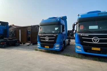 二手福田 欧曼GTL 6系重卡 穿越版 460马力 6X4牵引车(12挡)(国五) 双驱 福田康明斯二手牵引车 黄牌图片