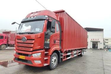 二手一汽解放 J6L 精英版 300马力 4X2 9.75米翼开启厢式载货车(国六) 单桥 大柴二手载货车 黄牌图片