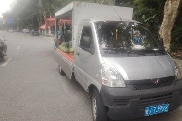 二手五菱 荣光小卡 1.5L 107马力 汽油 2.71米单排微卡(国五) 单桥 上汽通用五菱二手载货车 蓝牌图片
