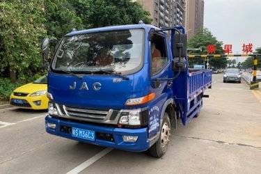 二手江淮 骏铃V6 156马力 4.18米单排栏板轻卡(国五) 单桥 云内动力二手载货车 黄牌图片