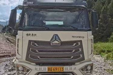 二手洒水车/喷洒车 重汽豪沃(HOWO)  220 8.7 4X2图片