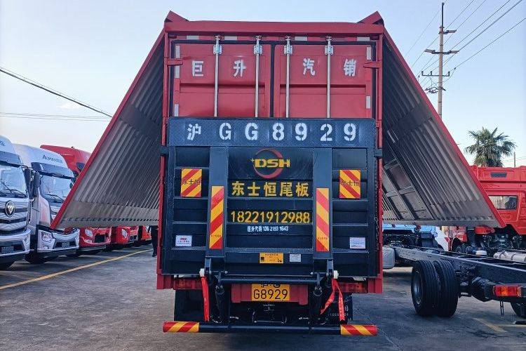 二手福田欧航 240马力 载货车