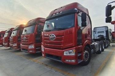 二手一汽解放 J6P 460马力 6X4牵引车(国六) 双驱 锡柴二手牵引车 黄牌图片