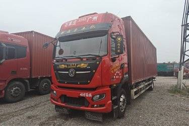 二手东风商用车 天锦KR PLUS 舒适版 290马力 4X2 9.8米厢式载货车(国六)(高顶双卧)(国六) 单桥 东风康明斯二手载货车 黄牌图片